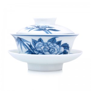 Blue and White Porcelain Gaiwan-Peony