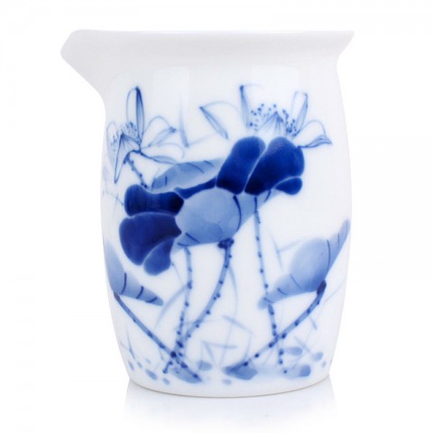 Blue and White Porcelain Serving Pitcher-Likes Lotus Saying-C