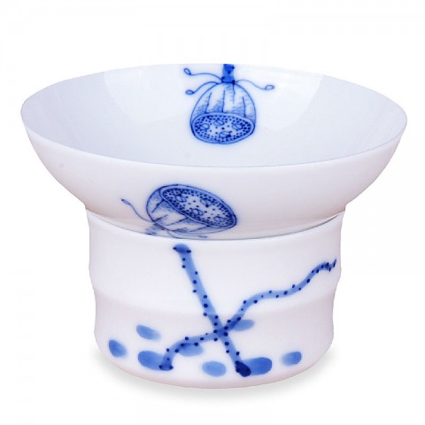 Blue and White Porcelain Tea Strainer-Lotus Seedpod