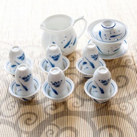 Blue and White Porcelain Gaiwan-set-Fishes Playing in Pond-14 Items/Set