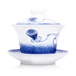 Blue and White Porcelain Gaiwan-Lotus Seedpod in Moon River